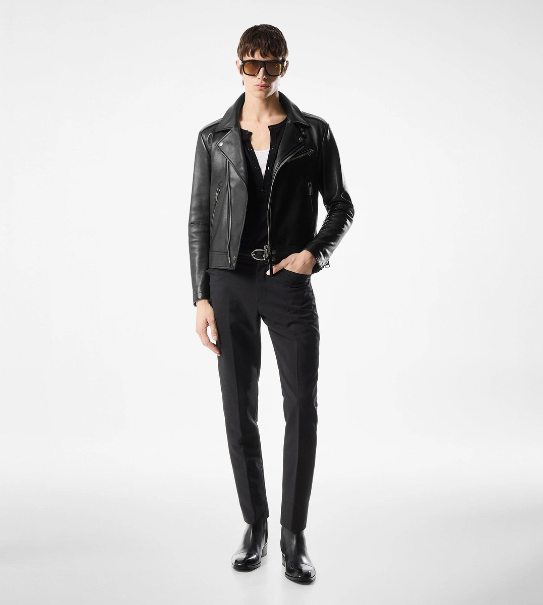 BIKER ASIMÉTRICO DE CUERO FLOR BIKER ASIMÉTRICO DE CUERO FLOR