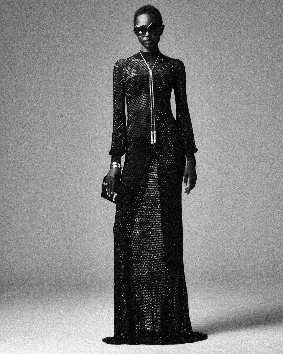 BRAGUITAS CON LOGO TF BORDADO A TONAL