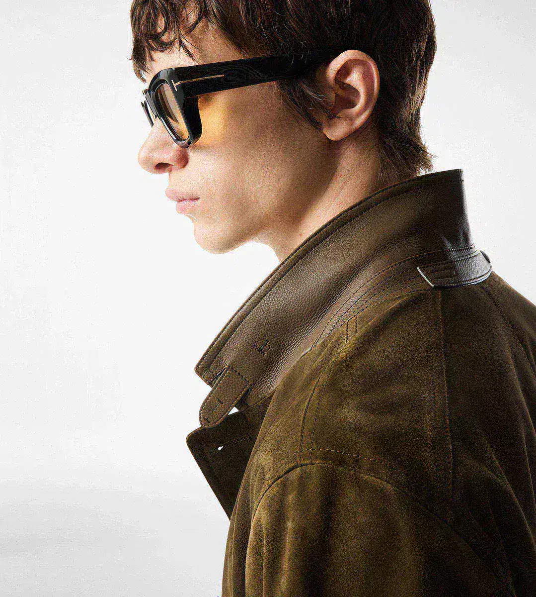 CHAQUETA MILITAR DE SARTORIAL DE ANTE Y CACHEMIRA