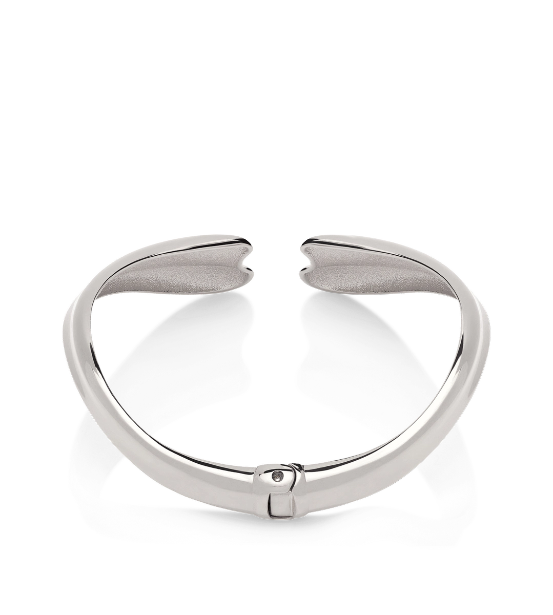 GARGANTILLA LIZA DE LATÓN PLATEADO