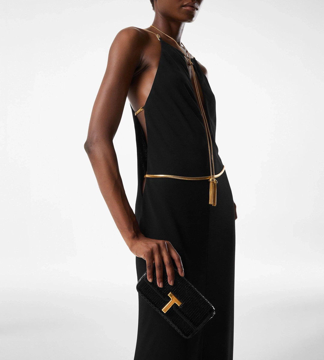 MINI BOLSO WALLIS CON BORDADO DE LENTEJUELAS Y CUENTAS MINI BOLSO WALLIS CON BORDADO DE LENTEJUELAS Y CUENTAS