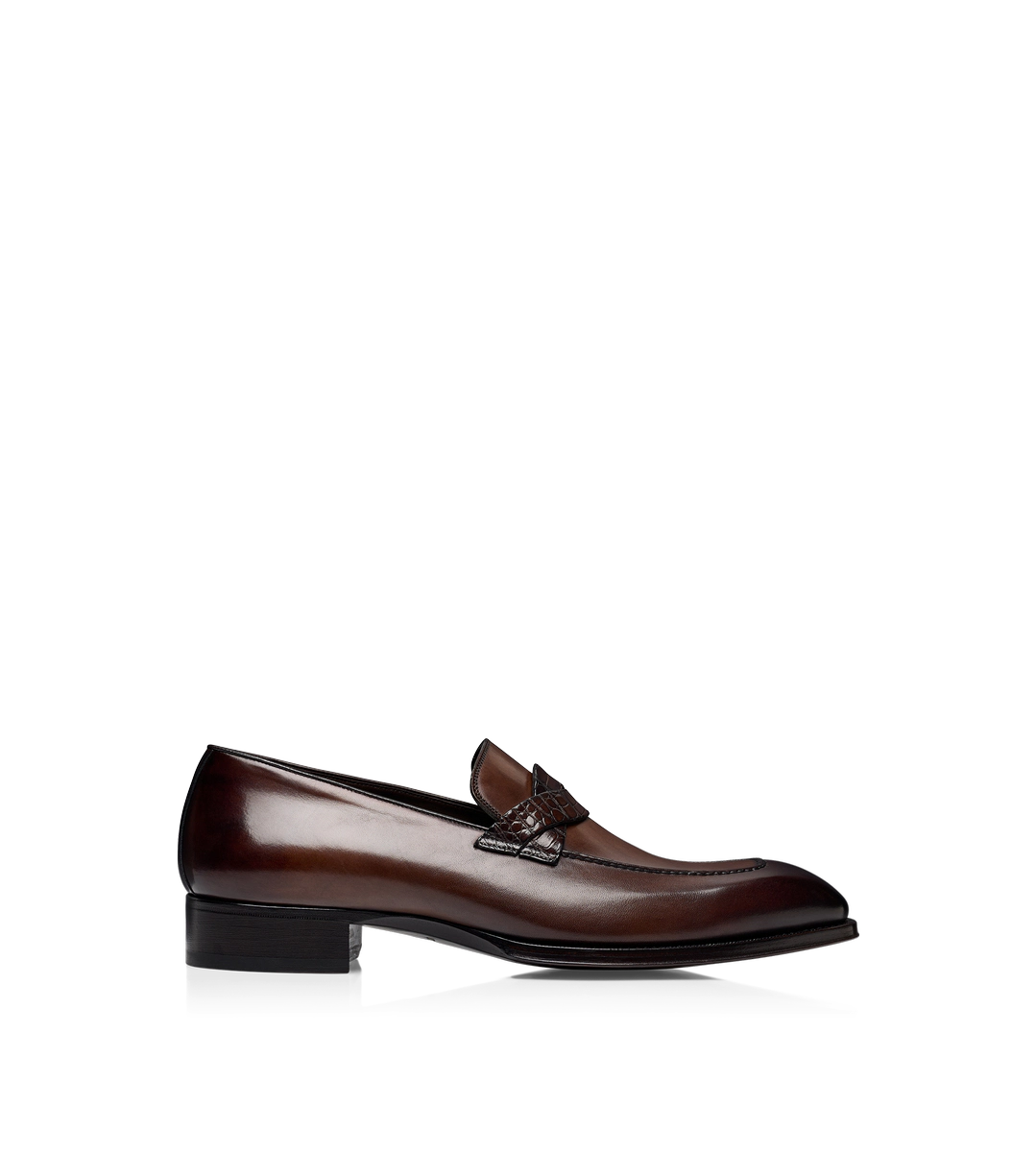 MOCASÍN ELKAN DE BANDA RETORCIDA DE PIEL BRUÑIDA Y CAIMÁN