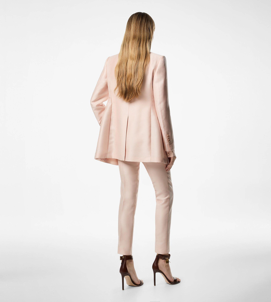 SANDALIA DE PIEL CON CANDADO SANDALIA DE PIEL CON CANDADO