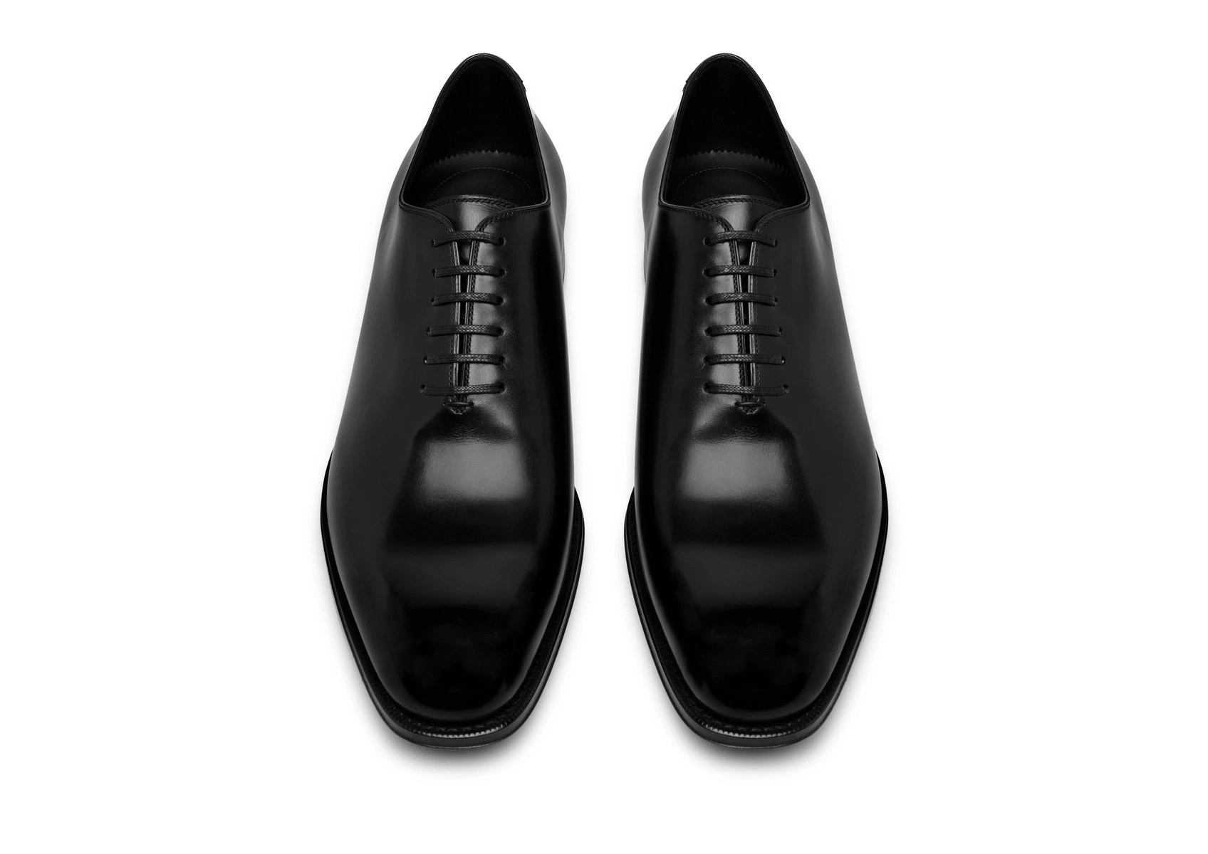 ZAPATOS CLAYDON DE CUERO BRUÑIDO CON CORDONES